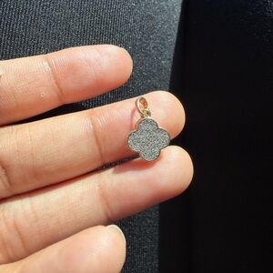 Solid 10k Gold And Natural Diamonds Clover Pendant